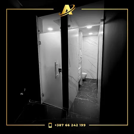 Lux Studio Apartman Arsenic Apartment *